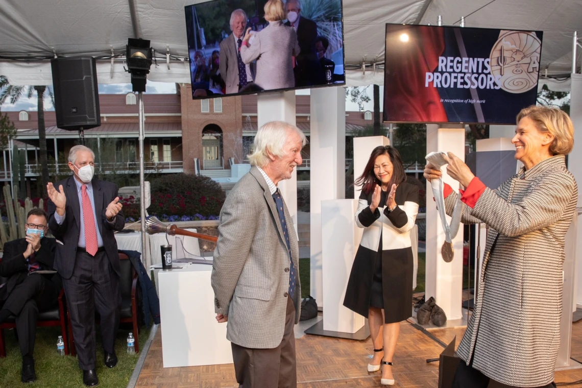 Dr. Ian Pepper being inducted as UArizona Regents Professor