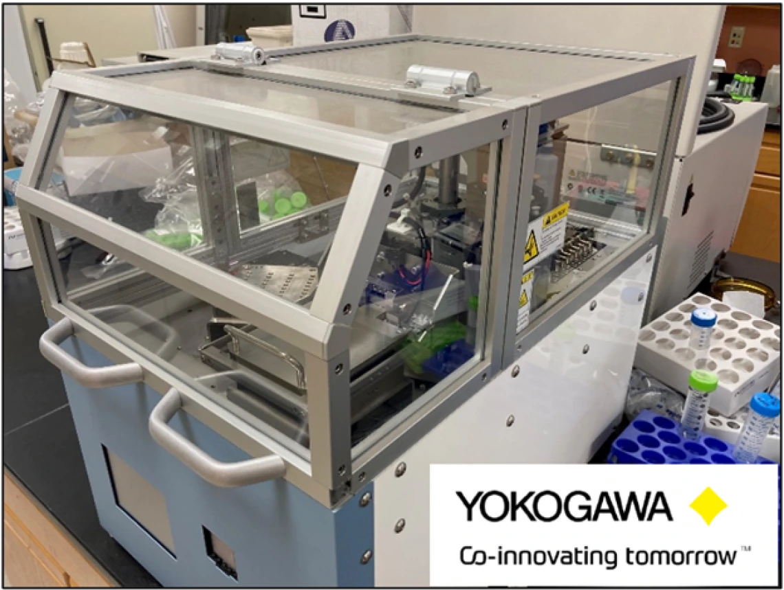 Laboratory instrument with Yokogawa logo