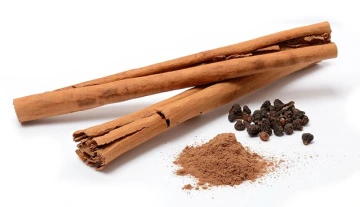 Cinnamon sticks, pieces, and powder